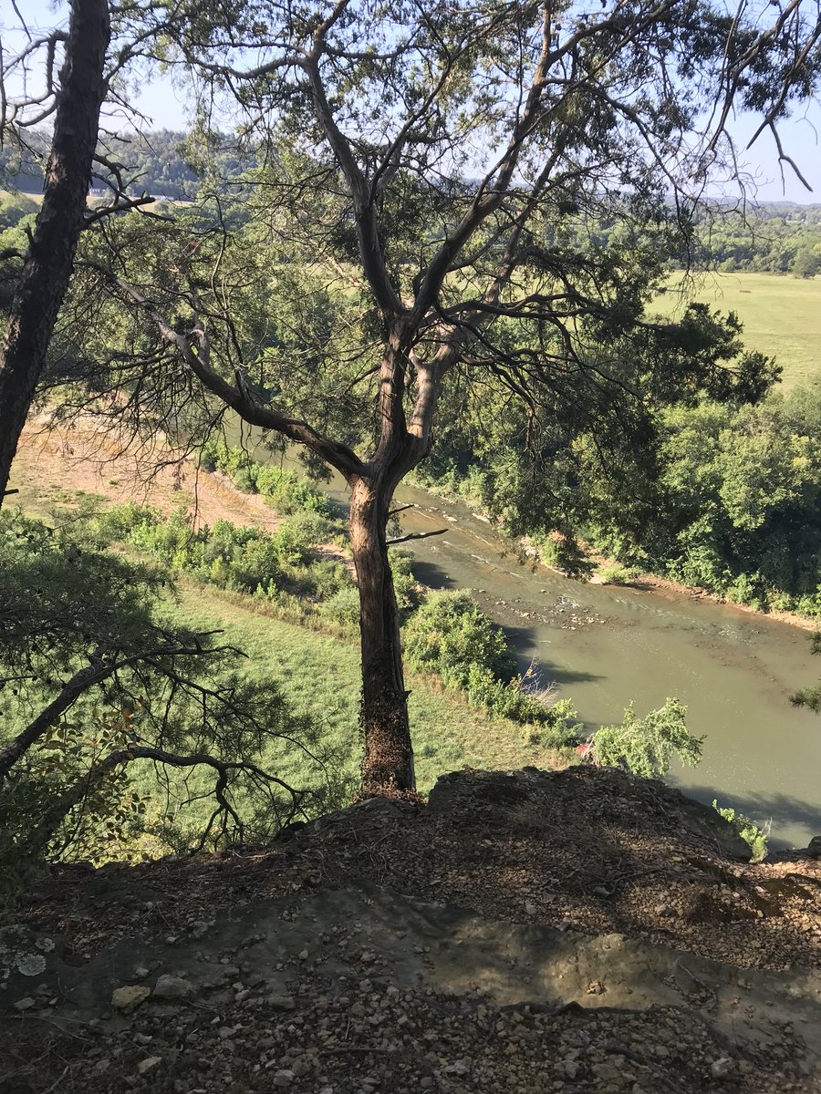 CheathamCoExt's tweet photo. Youth Leadership Cheatham County is enjoying the local tourism tour today. Starting the morning with some hiking! https://t.co/3ci3aeO0bh