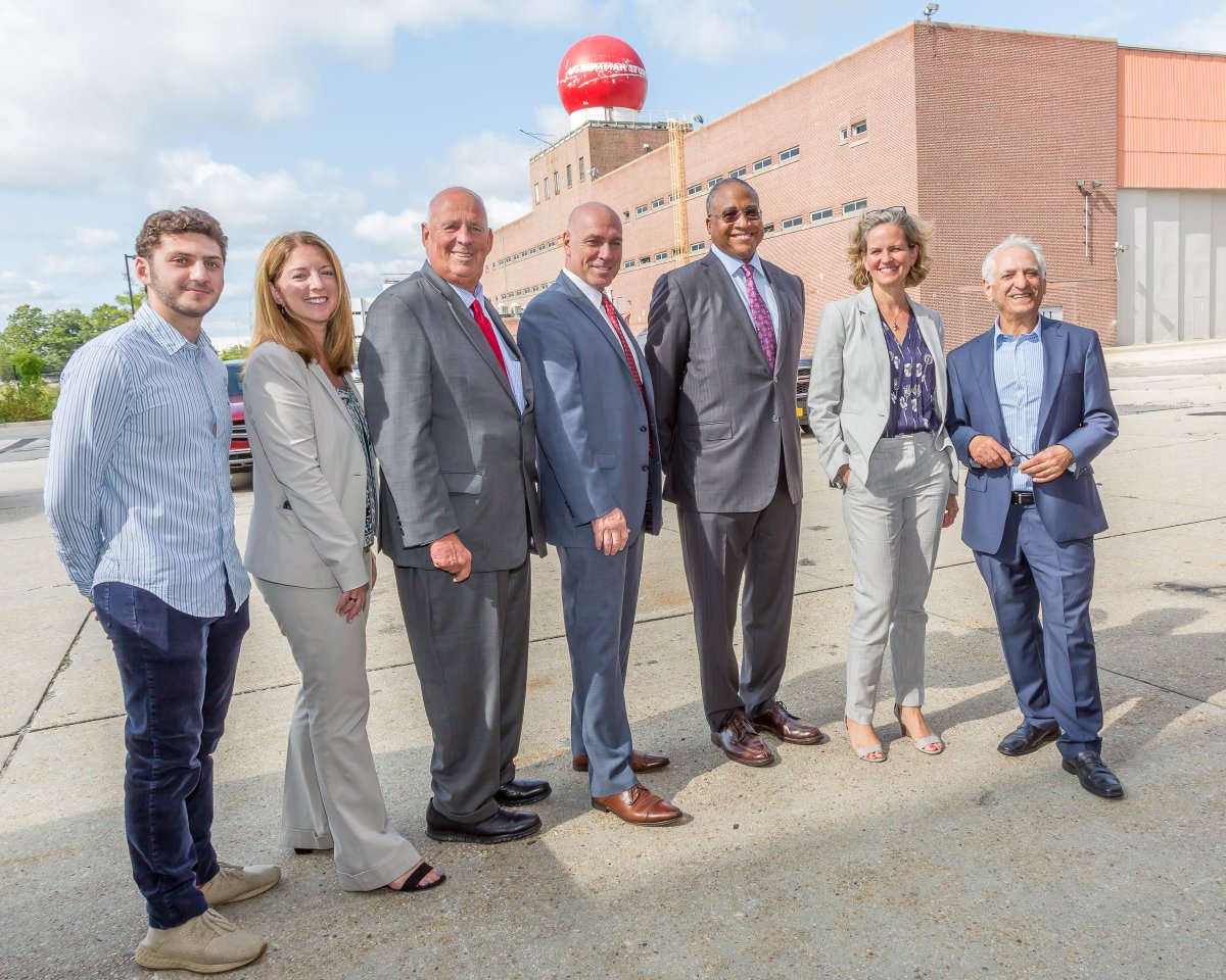 LauraCurran516's tweet image. ICYMI: I recently toured #GrummanStudio in
#Bethpage. This “#Hollywood of the East,” is #stage to some of New
York’s biggest #productions such as: Salt, Annie, The Wiz, Amazing Spider-Man 2 &amp;amp; The Sound of Music Live! All right here in #NassauCounty! #movies #showbusiness #film