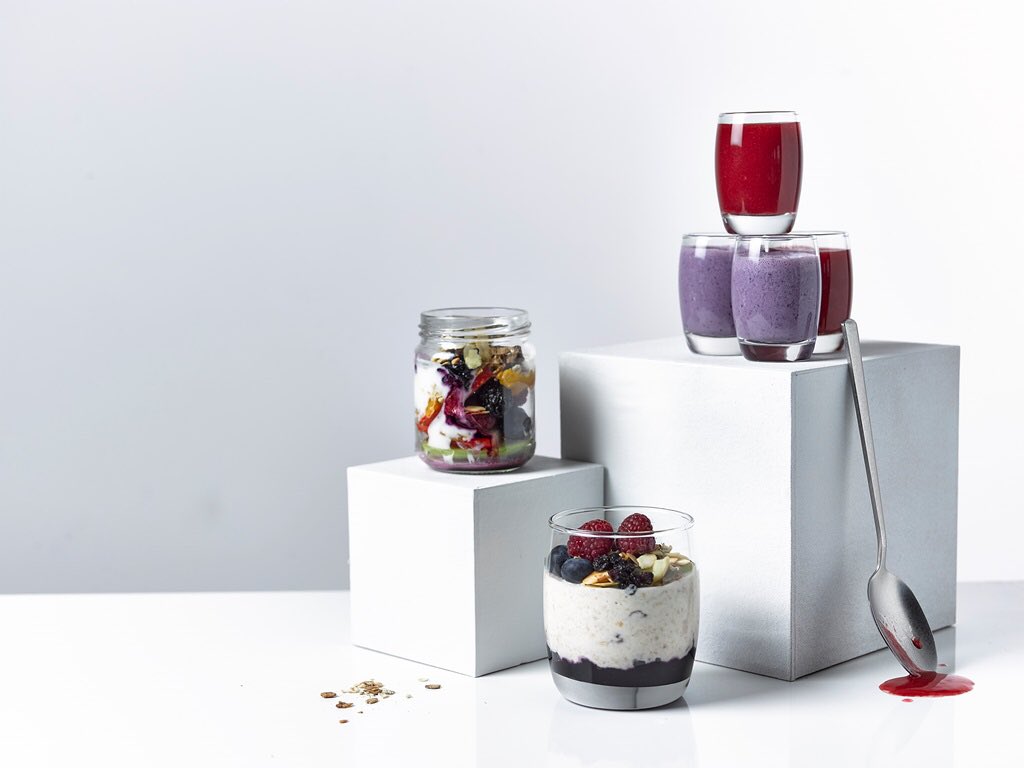 If you're hosting a business breakfast with us, there's plenty of in-house catering options available, from hot food to handmade pastries! We can even provide delicious smoothies 🍏🍒🍌🍇🍉🍓🥝