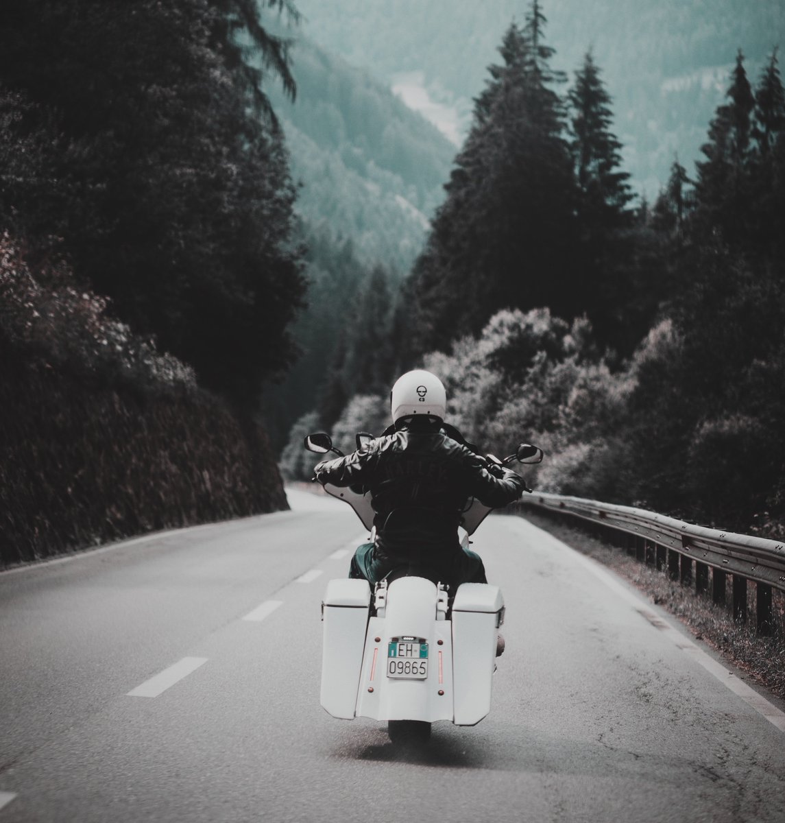 concealedcomp's tweet image. Shoutout to everyone still in weekend mode 🇺🇸 #bikelife