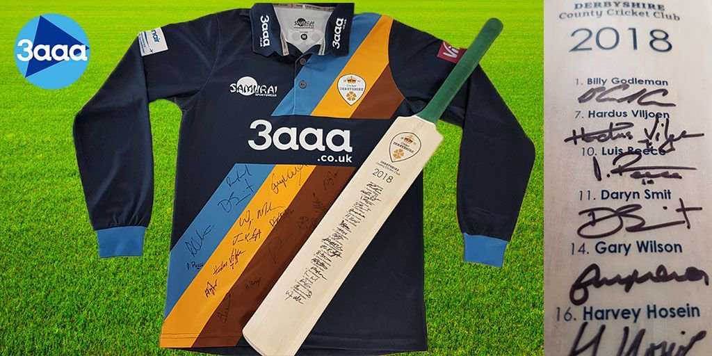 3aaaUKDerby's tweet photo. Day 2/14 of your chance to enter our #Derby Cricket #giveaway!
LIKE and RETWEET for the chance to win this signed shirt and bat!
So if you're a @DerbyshireCCC fan, or just plain #cricket mad then you won't want to miss this.
Good luck!
*UK only* https://t.co/LPa6cbz6Dr