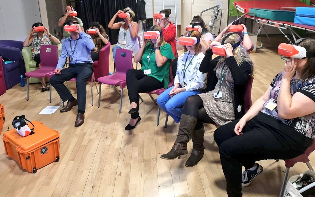 Great morning with @GreenacreSchool Colleagues getting hands on experience with the new @ClassVR Virtual and Augmented Reality headsets. Thanks to Graham @TabletAcademyUK for delivering the training. #NewTech #ExcitingTimes #FutureLearning