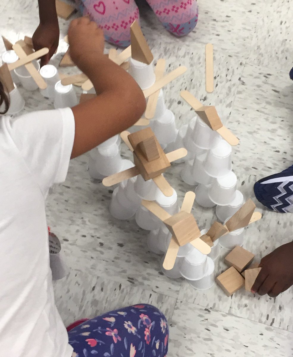 KinderFunwithPeng tweet media