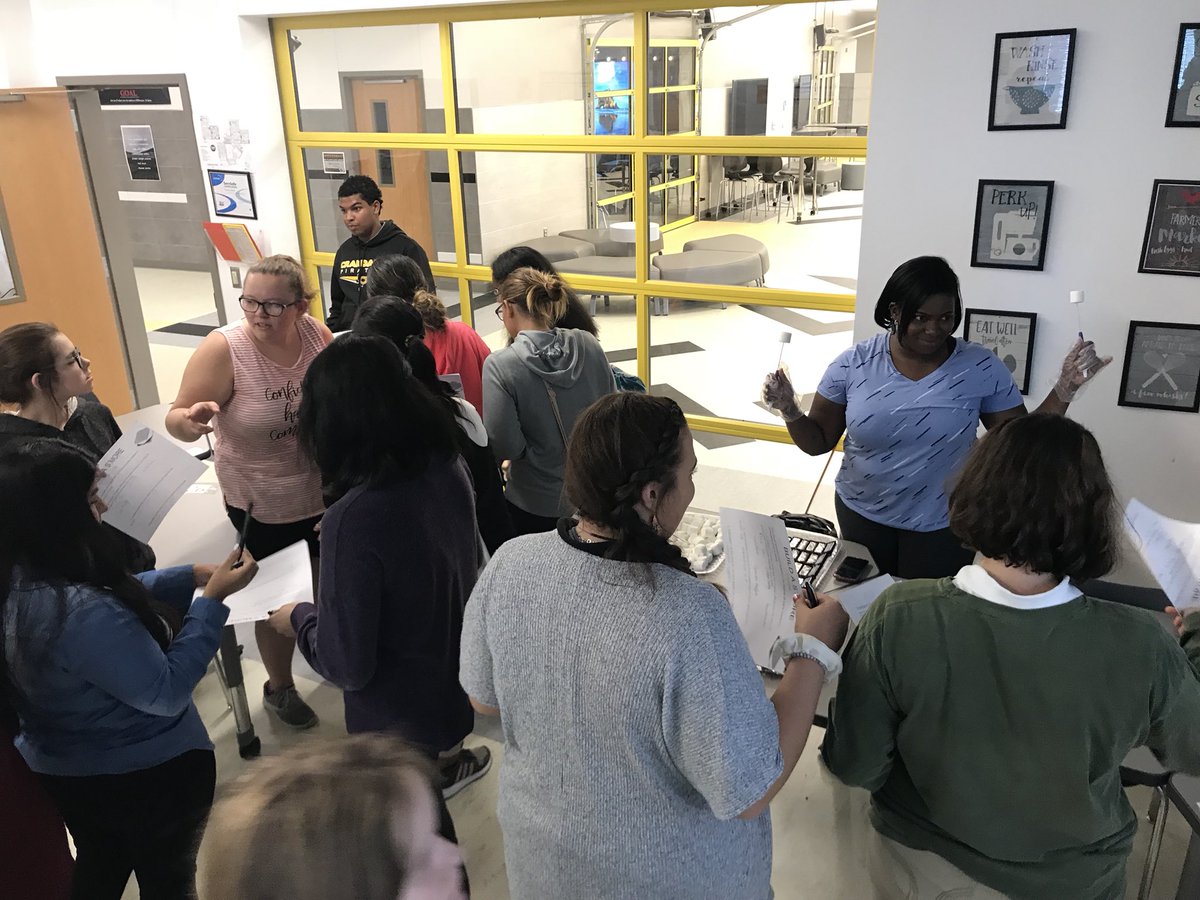 Our first meeting of the year was a blast! We needed s’more member!!