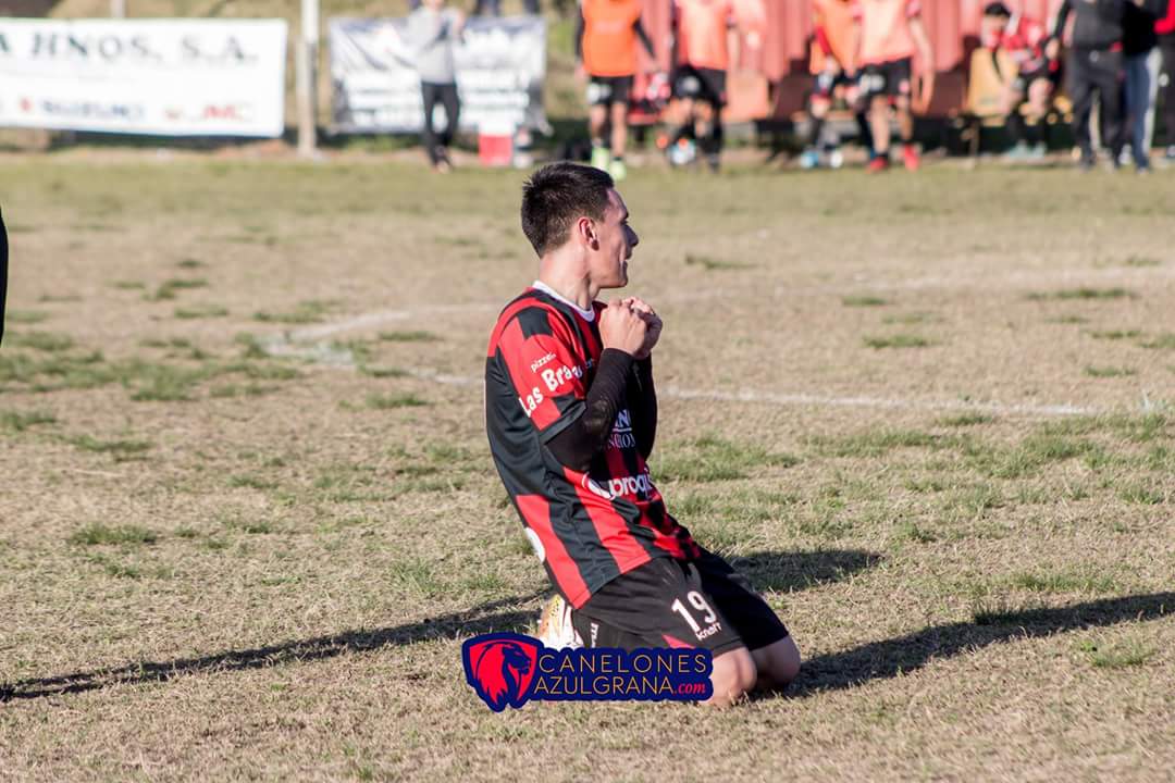 BALADÓN, EL JUGADOR AZULGRANA LA FECHA
Repasá el ping-pong con el delantero de Juanicó
#LigaDepartamental

canelonesazulgrana.com/2018/09/04/bal…