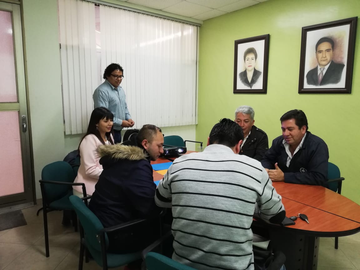 camaraduitama's tweet photo. #Ahora Adelantamos proceso de formación de herramientas en #LeanManufacturing dentro del avance del convenio con @PTPColombia en 4 empresas del sector Metalmecánico y autopartes como son #AutobusesInvicar #AltanovaDesign #Teknux y #CauchosAtlas https://t.co/6sJ0O9kwq2
