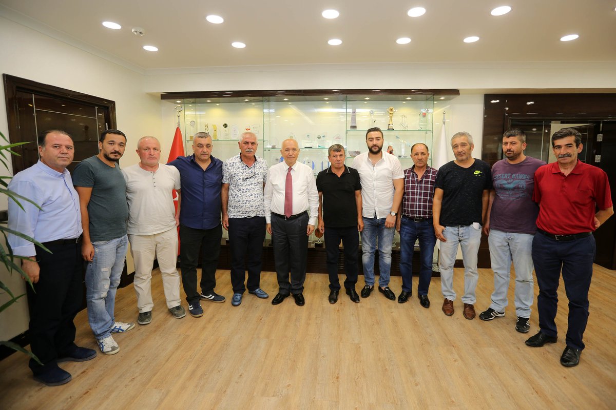 BAŞKAN YAŞAR’A TAZİYE ZİYARETTİ golankara.com/baskan-yasara-…