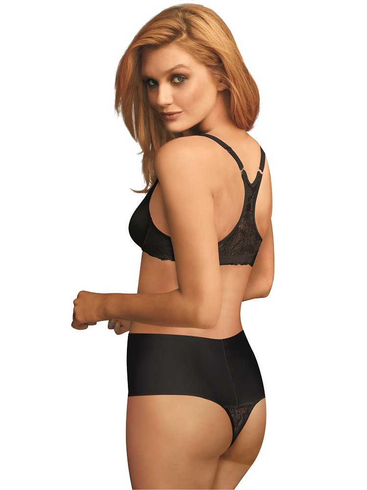 Maidenform's tweet photo. Boyshorts, briefs and thongs designed to tame your tummy. The shaping waistband is magical! https://t.co/E1VxLN4iOd
#whattowearunderthere #loveyourform #maidenform https://t.co/mMPTptU7HJ