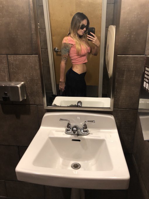 #teaganpresley #TuesdayTreat https://t.co/NcdfOe9vsg<a href="/tag/teaganpresley"class="tags">#teaganpresley</a><a href="/tag/tuesdaytreat"class="tags">#TuesdayTreat</a>