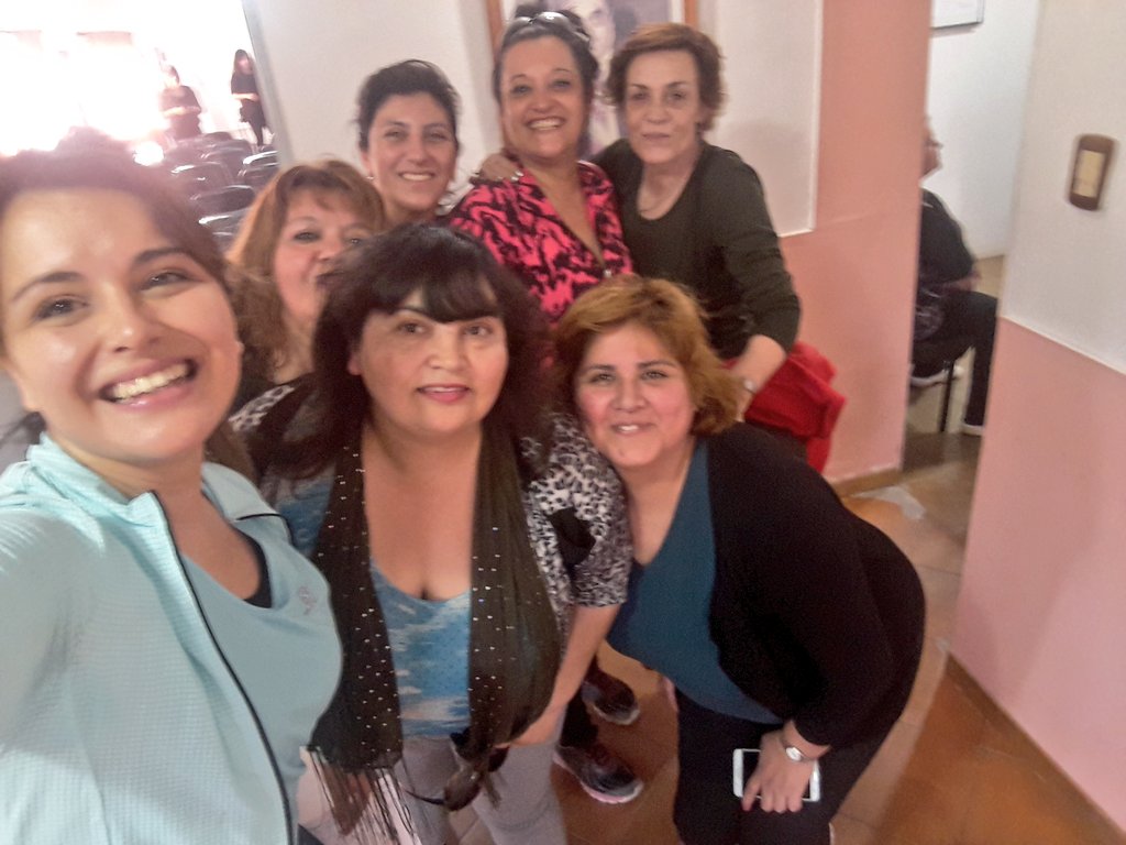 MpnMujeres's tweet photo. Hoy nos autoconvocamos en nuestra seccional Neuquén, acercando una nota solitando al reciente Presidente @MartinHFgiusti1 la oportunidad de comformar la Comisión de Mujeres! #QueremosSerParte #MPNActivo @OmarGutierrezOk @MPN_OK https://t.co/aEs4an1CvM