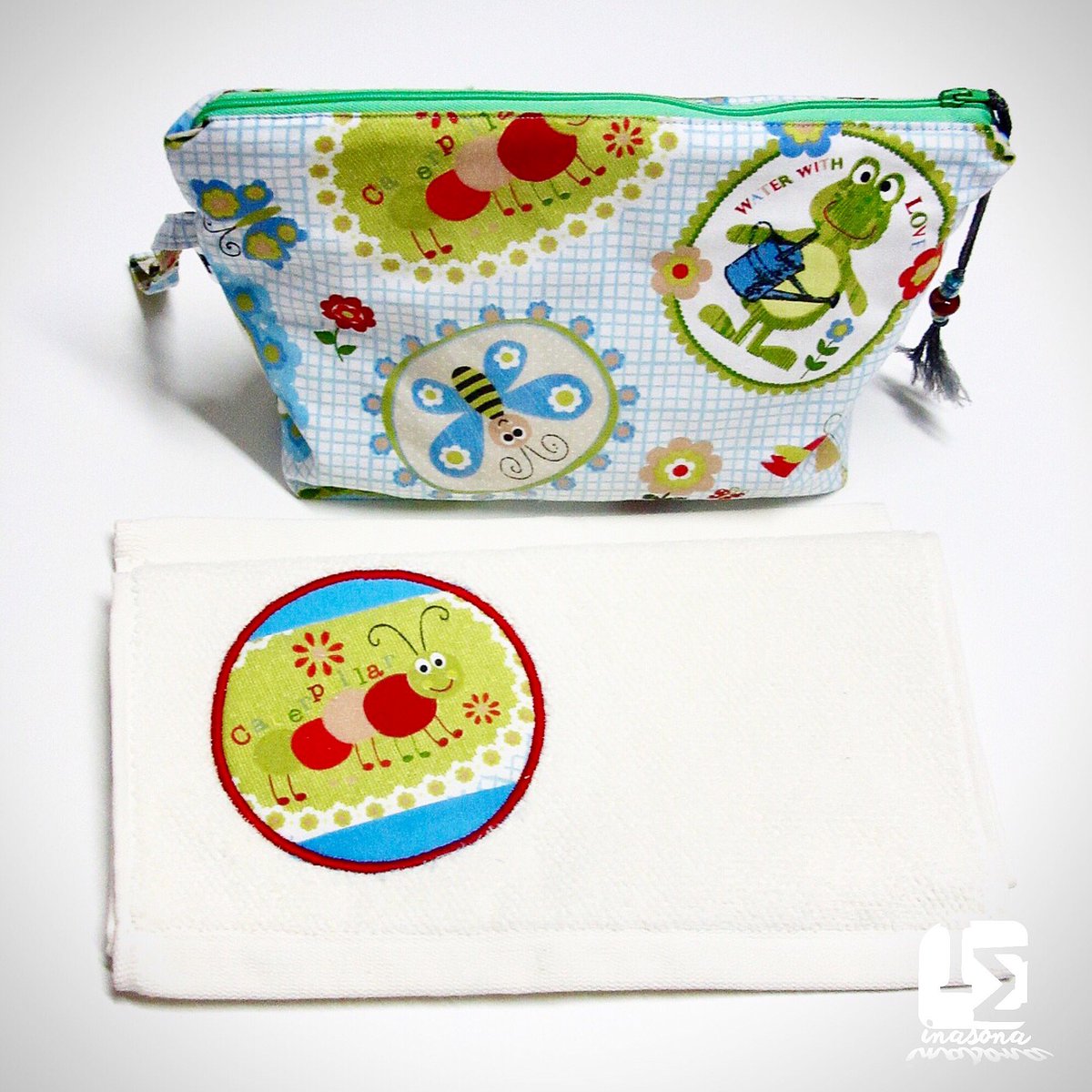 Inasona_Es's tweet photo. Preparando “La Vuelta al Cole”
#inasona #handmadeinasona #neceserinasona #toallasinasona #handmade #lavueltaalcole #guardería #complementosinfantiles #comebacktoschool #moda #weareready #accesoriosinfantiles #accesorios #complementosinasona #accesoriosinasona #ΙΣ https://t.co/nCA2NYX46S