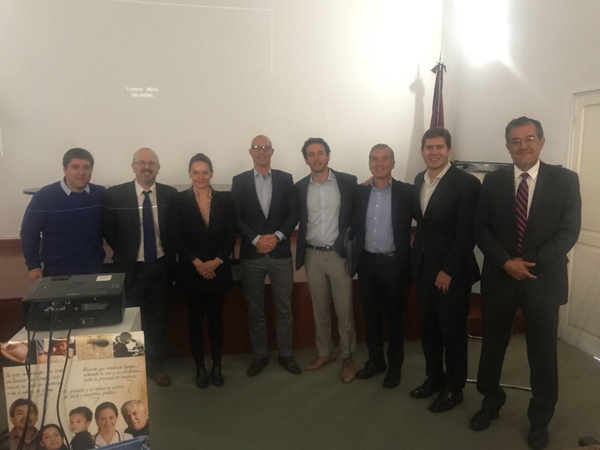 Gracias por la hospitalidad, el intercambio de ideas y seguir aprendiendo #jornadas de actualización en cirugía colorrectal Salta. #rectalcancer #cancerdeColon ⁦<a href="/amarillohugo/">Hugo Amarillo</a>⁩ ⁦<a href="/susibru1/">Susana Bruzzi</a>⁩