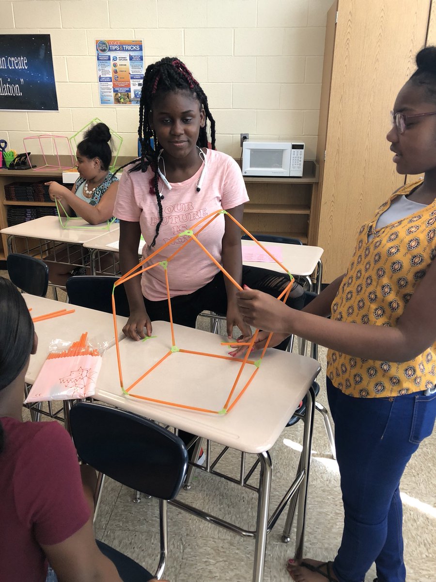 gwen_everett's tweet image. My 7th Gr Ss @CatonsvilleMS create one representation of our new A.C.T. goals, using Strawbees.  Celebrate others’ successes!  Help those in need!  Get to class on time!  (see clock)
#ActCreateTransform
#CMSMakes