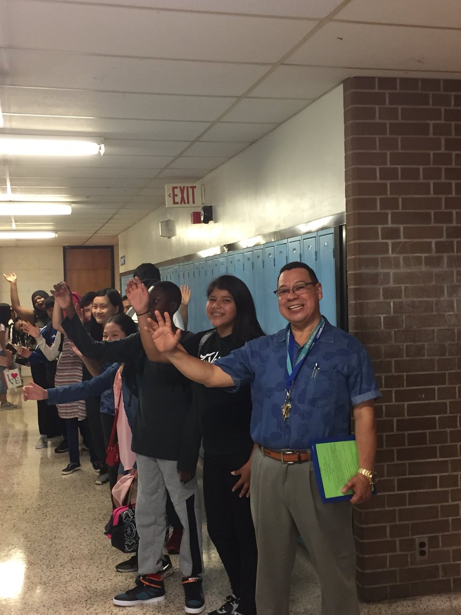 Roman Chamale tweet media