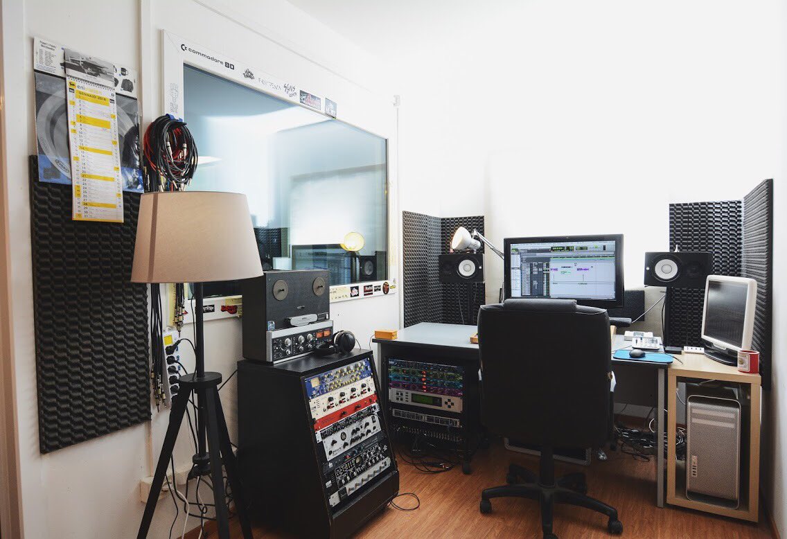 BoatRecording's tweet photo. https://t.co/6U1uRiic7P #newsite #studiorecording #boatstudio #bologna #italia #production #recording https://t.co/LQDuDVRR39