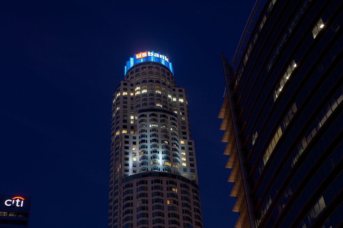 PFFORG's tweet photo. Three buildings have gone blue for PF Awareness Month so far. Thank you for participating in #BlueUp4PF!
 
✅ Helmsley Building in New York City on September 1
✅ @USBankTower in Los Angeles on September 1
✅ Daniels &amp; Fisher Clock Tower in Denver on September 1-3 https://t.co/GZ1aBTZ6t3