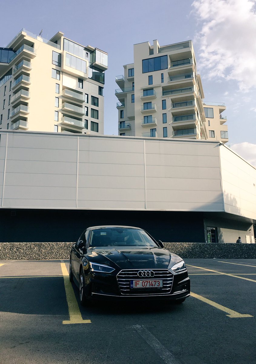 LexEckhart's tweet photo. I’m really happy with the car but extremely disappointed with the Audi connect system. Need some help with the #UX, @audi? #audi #audia5 #audia5sportback #cars #allblack #sline https://t.co/ai82Yoq7cw