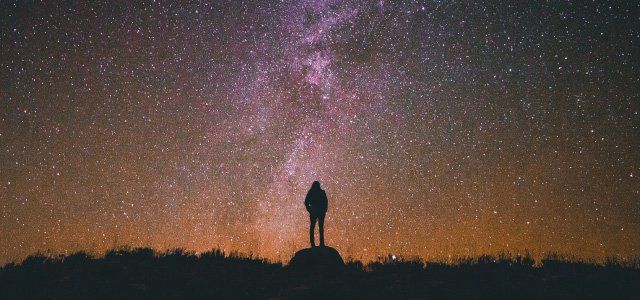 magnify_money's tweet photo. What happens to debt when you die? Well, it depends. Here are some of the options you may not have thought of: https://t.co/HH7BuPICkc via @StudentLoanHero https://t.co/pxsCsMSd8T