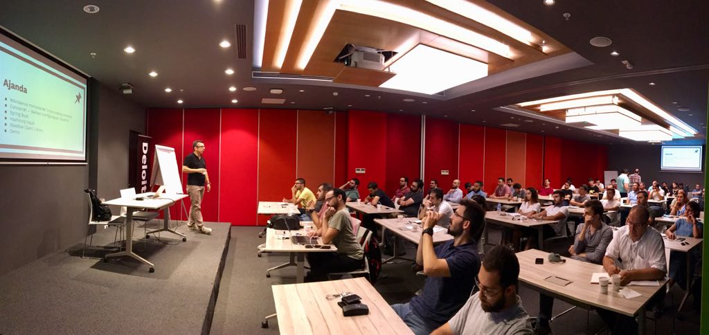 dotnet_istanbul's tweet photo. Etkinlikten yeni kareler https://t.co/cHpIUuHHPA