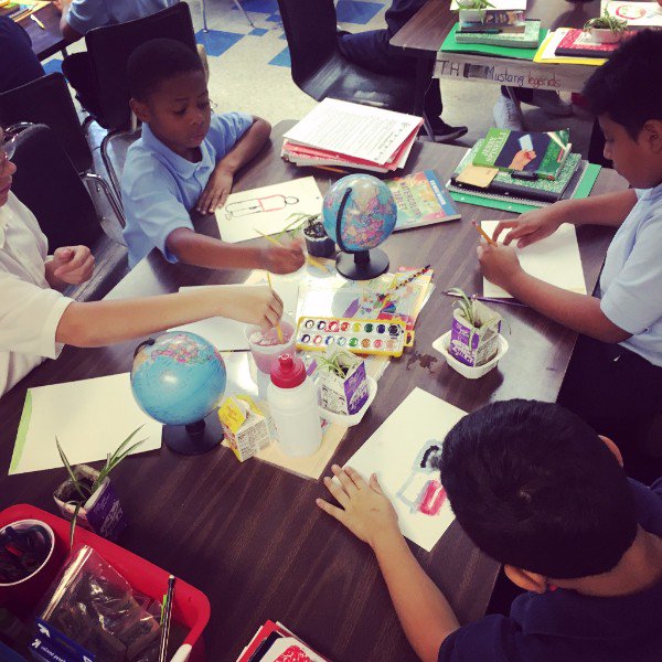 DoodlesAcademy's tweet photo. Standards-aligned Art Lessons for the Busy Teacher  #commoncore #nationalcoreartstandards #busyteacher #artteacher #artlessons #firstyearteachers #curriculumbuilding #engage- https://t.co/aYrntG18uy https://t.co/GpHi5zmqoM