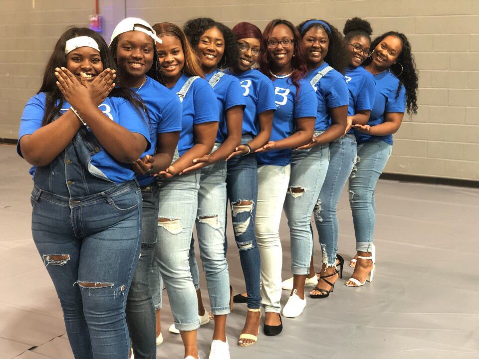 We had a great time at Argopalooza last night! Thanks for everyone who stopped by our table. We hope everyone enjoyed the show! #NuEtaSayWhat #BestInTheBusinesZ #BLUWF #UWF19 #UWF20 #UWF21 #UWF22