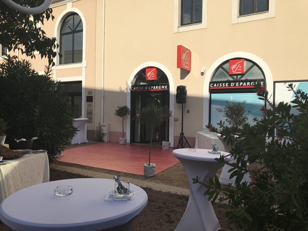 CE_CEPAC's tweet photo. Inauguration ce soir de l'#agencecollaborative de Porto Vecchio, en présence de nos clients, Mr le Maire Georges Mêla, @SebDidier13 membre du directoire, F. Spinosi dir. commercial région #Corse , Vincent Petroni, Emilie Santoni &amp; toute son équipe. https://t.co/bSwrsvU4yp
