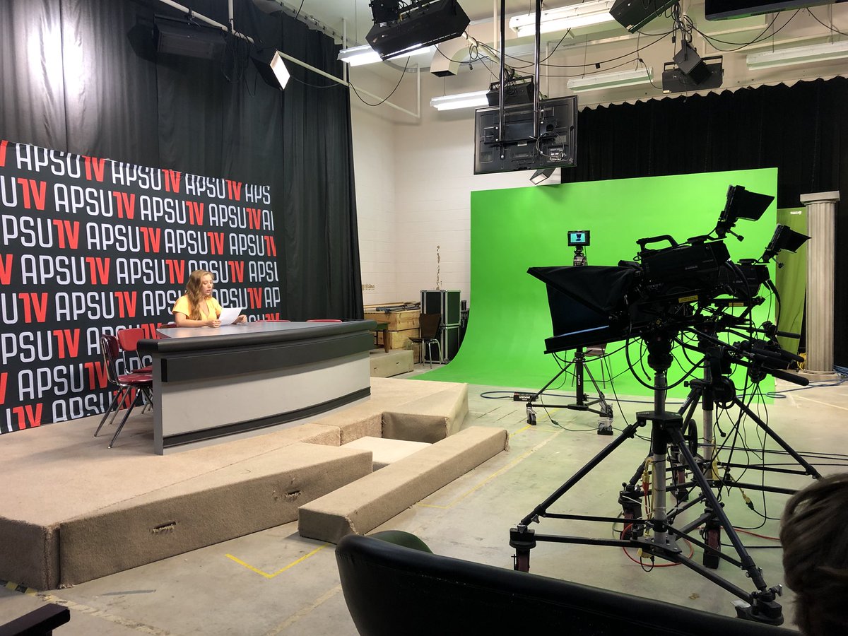 APSU_TV's tweet photo. Auditions happening now in the MMC Studio from 1:00-2:00PM! There will be another time slot tomorrow on Wednesday from 2:30-3:00pm! #peaypix #studentsatwork #apsutv https://t.co/W94FDgjBiw