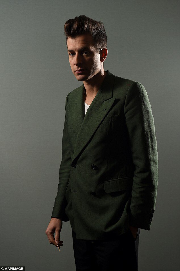 Wishing a Happy Birthday to Mark Ronson. He turns 43 today. 