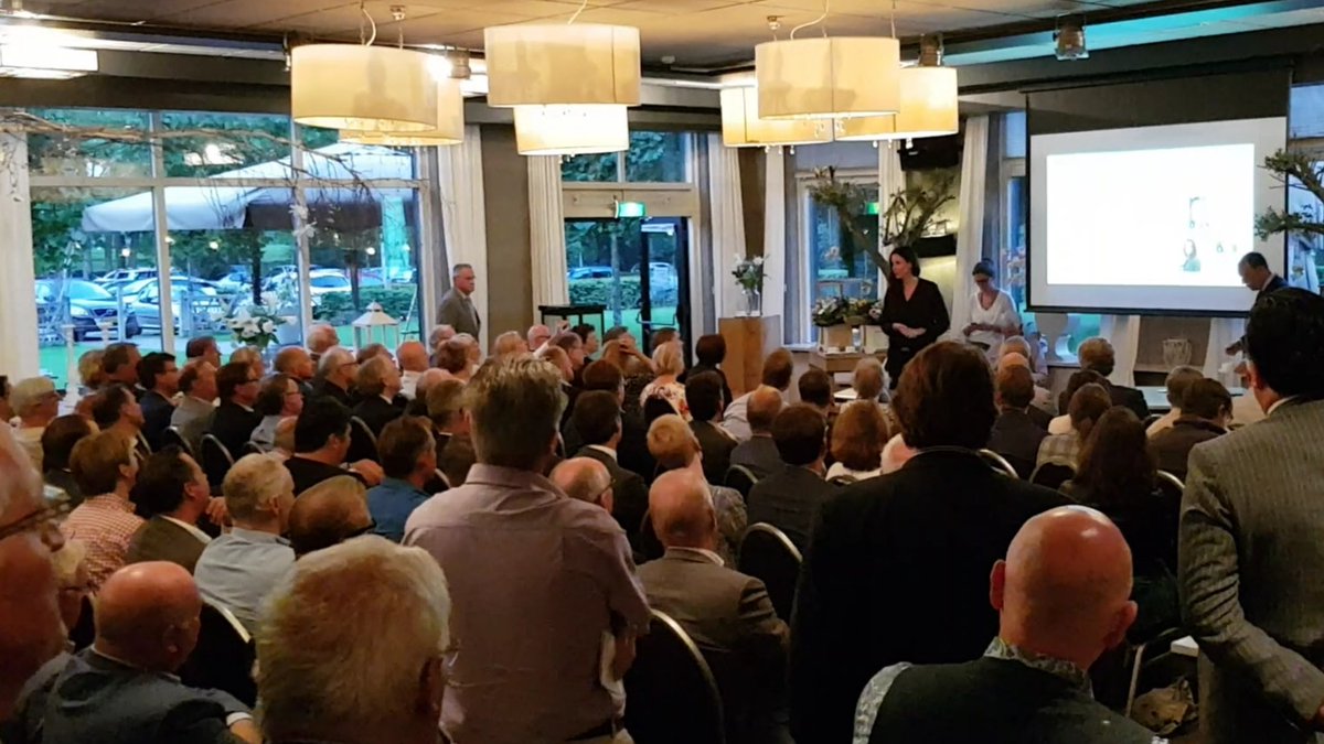 Ja! <a href="/MoniquevanHaaf/">Monique van Haaf</a> is nu officieel onze lijsttrekker voor de verkiezingen van de Provinciale Statenverkiezingen van 20 maart 2018. #Overijssel #PS19