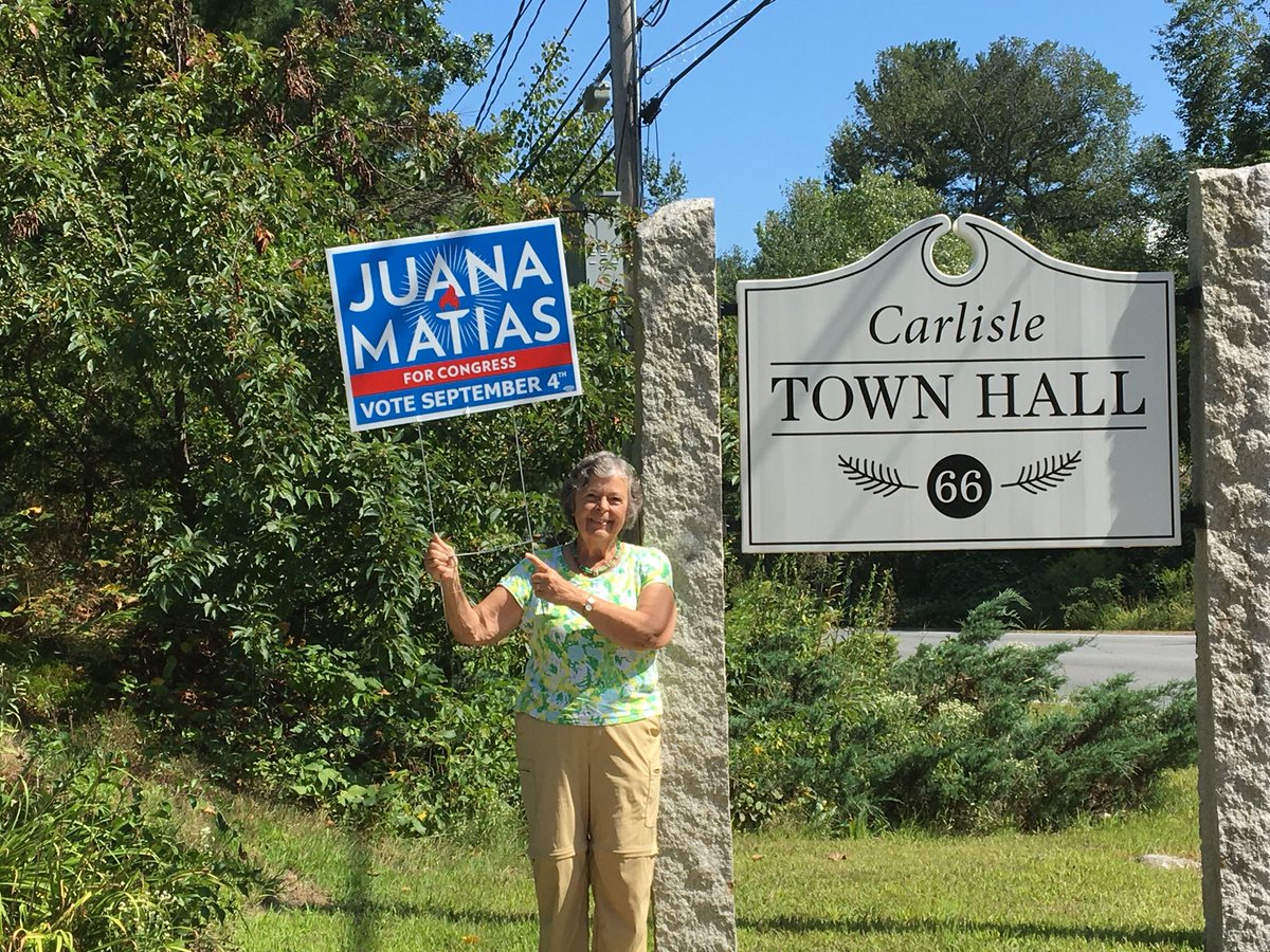 Juana_B_Matias's tweet photo. Both the young and the young at heart are helping #TeamJuana get out the vote today! Loving these pictures coming in from supporters all around #MA3! https://t.co/MCKg7bFMdq