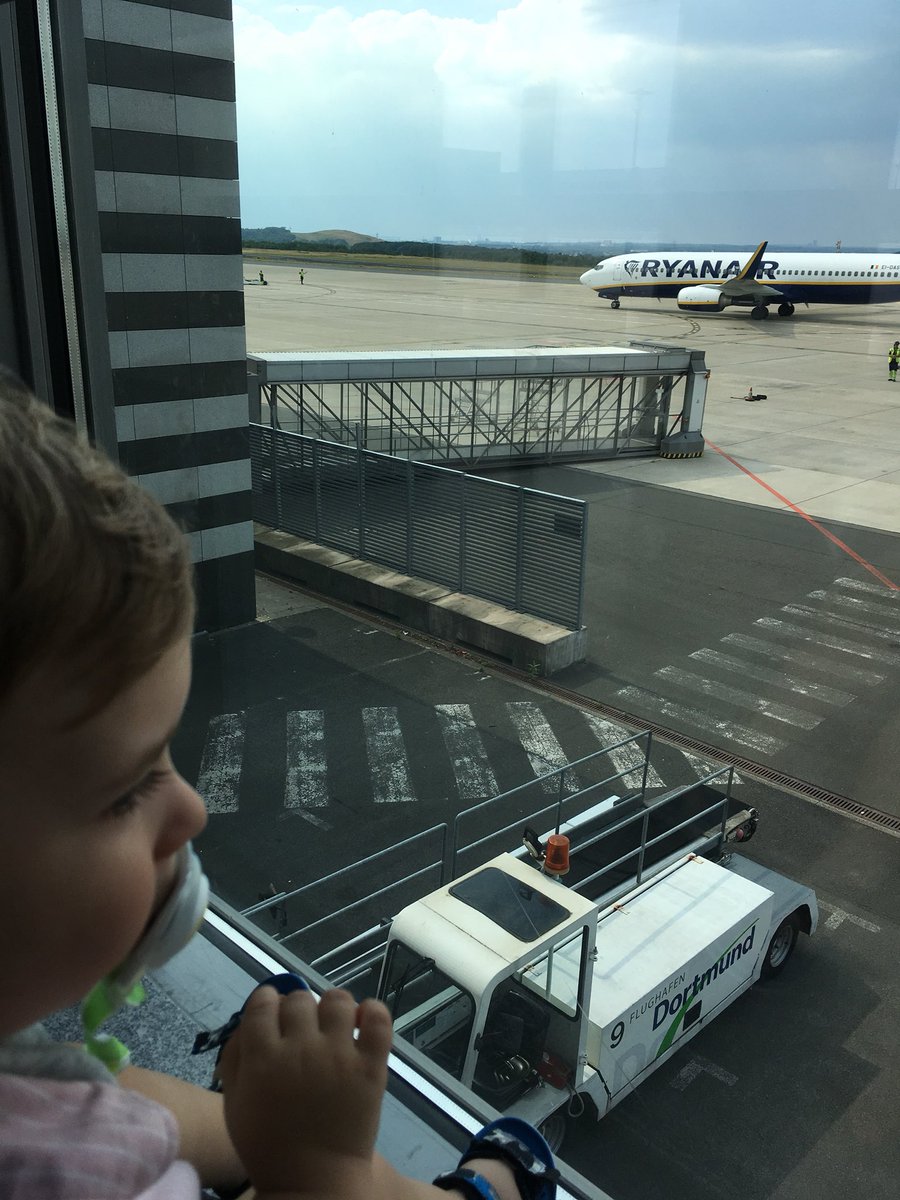 AnnetteInTheUK's tweet photo. My favourite summer memory was taking my little boy to see my family in Germany. It had been a year since we both had last seen them and we had a great time π#summer #IntasureSummer @intasure https://t.co/UHBgekufVC