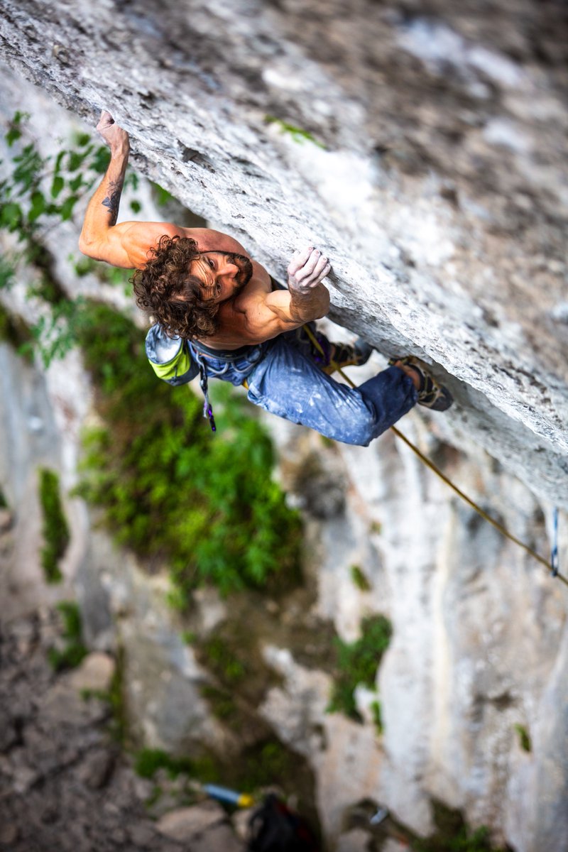 BlackDiamond's tweet photo. Patxi Usobiago: From Winning World Championships to Training Adam Ondra— https://t.co/LPQ7T95Glm https://t.co/rE6j4veWuj