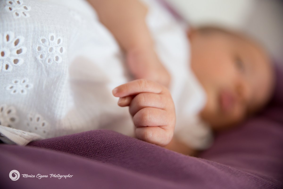 moni_web's tweet image. Piccoli e dolci dettagli...
Olivia 48 giorni.

#newborn #newbornphotography #babygirl #beautiful #sleeping #photooftheday #details #sweet