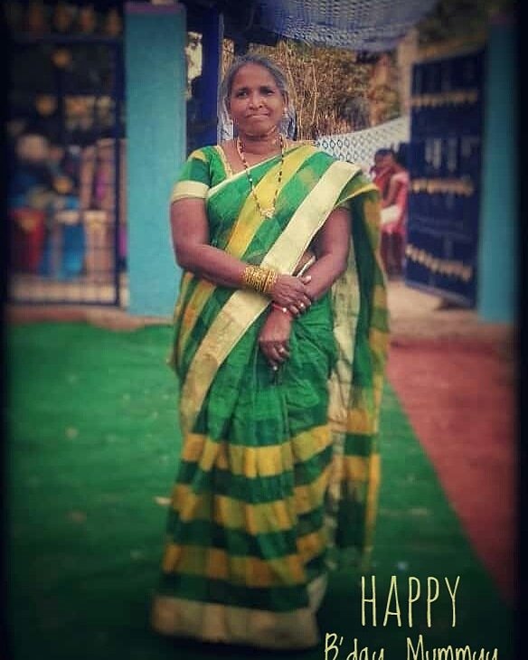 Sunnylohith's tweet image. Mommy, you’ve managed to turn this black✴️ and white world into a fairy tale
Ur feminity, Grok , Understanding ,Care , love, ... has no end 
#Love #Mentor #Teacher #Best_Frnd
#lyfff 
#Everything_comes_after_u_maaa
#love_u_more
#Wishing_4_a_happy_days_a_head_maaa😍😍😘😘