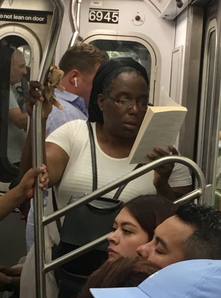 auntytem's tweet image. Spotted on the 4 train 😀📚 #hotcommute #smartread 🙋‍♀️ @lizadonnelly @jkhoey #reputationalcapital #bydn
