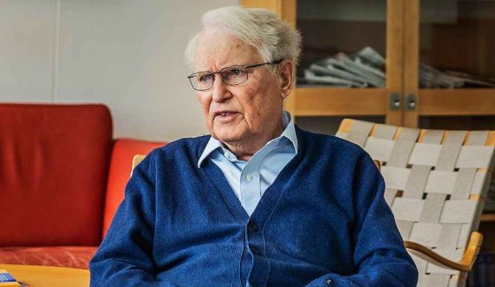 Claes_Hemberg's tweet image. ”Vi skrattade åt dem i Östtyskland som stod och köade tio år för en Trabant. Men i Sverige kan man få vänta tio år på bostad, det är faktiskt ännu värre”