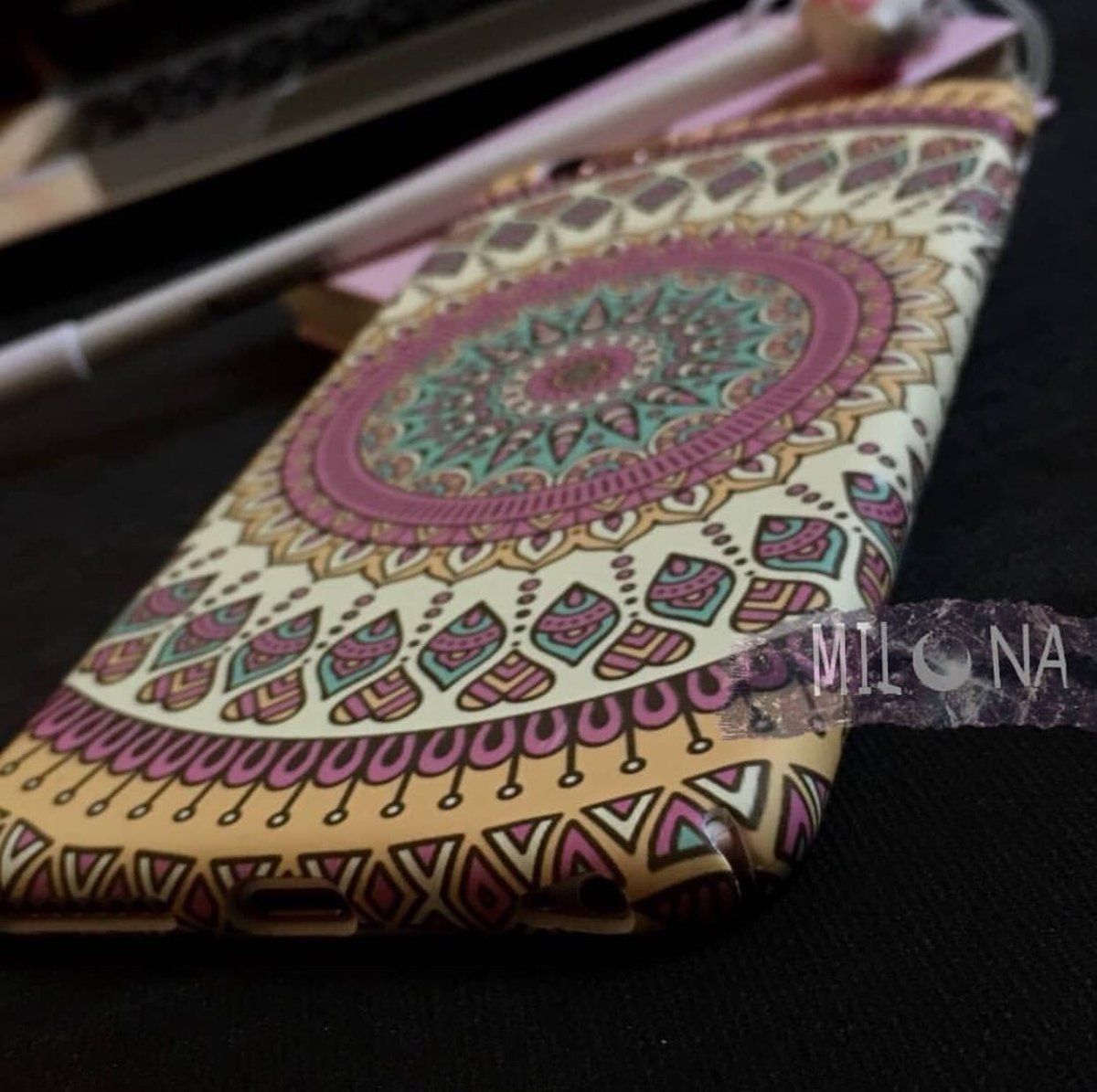 كڤر بلاستيك مضيء
متوفرل:
6 plus
7 plus 
8 plus
7
X
السعر: 25 SR. 
#covers #الطايف #كفرات_ايفون #miluna_store 🔆