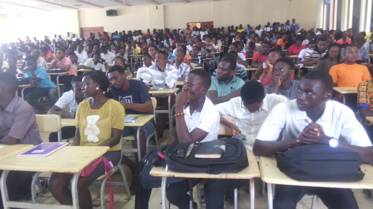 EsagUcc's tweet photo. We had a successful meeting with our fresh students. ESAG, we keep the knowledge spreading https://t.co/O79XhYZgYf