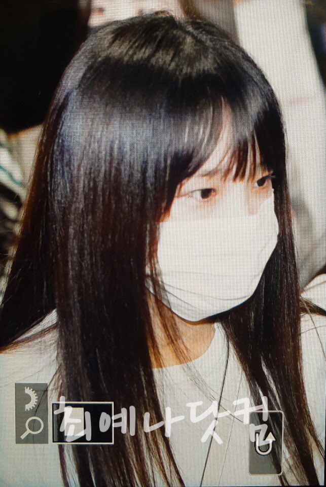 19990929com's tweet photo. 180905 ICN 입국 프리뷰
#최예나 #choiyena #아이즈원 #IZONE #チェイェナ @yhent_korea https://t.co/o7v5mRQncH
