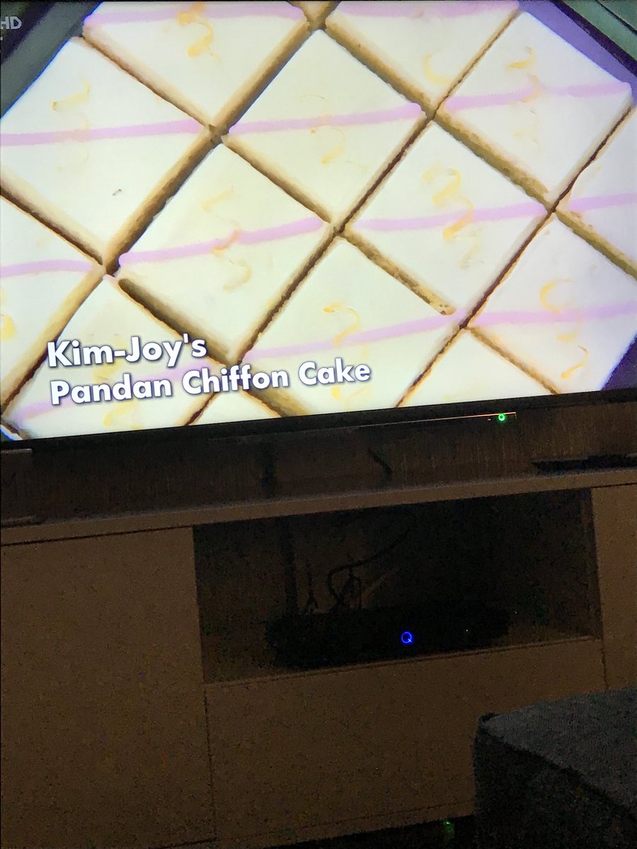 UGS_Numeracy's tweet image. Who’s watching Great British Bake Off?? lots of Numeracy skills involved in making these tray bakes ‘uniform’ #numeracynews