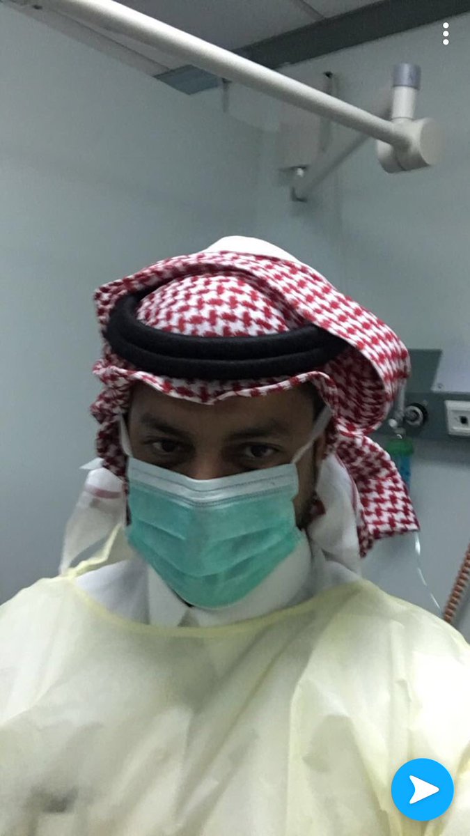 Ibrahimalonazi2's tweet image. #افضل_صور_عندك      صورة  في الطواري على عجاله بعد الفحص على  حالة  مريض   وتشخيص علته  ، حدثت له مضاعفات بعدعمليه السمنه التي   اجراها في مصر وهو الان يخضع لعلاج المضاعفات في السعودية    و بصحة جيدة تم  اجراء اول عمليه قبل امس 👍  (نفتخر في خدمة هذا الوطن واهله )