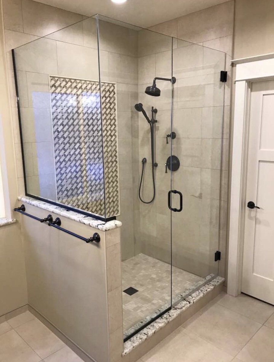 bedrospokane's tweet photo. Just adding another #tiletuesday into the mix! Thank you Chris with Northwest Trends for sharing your beautiful project using all Marfil Bianco! #bedrosianspokane #tile #bathroomdesign #spokane #pnw https://t.co/OrZEwBk5Aq