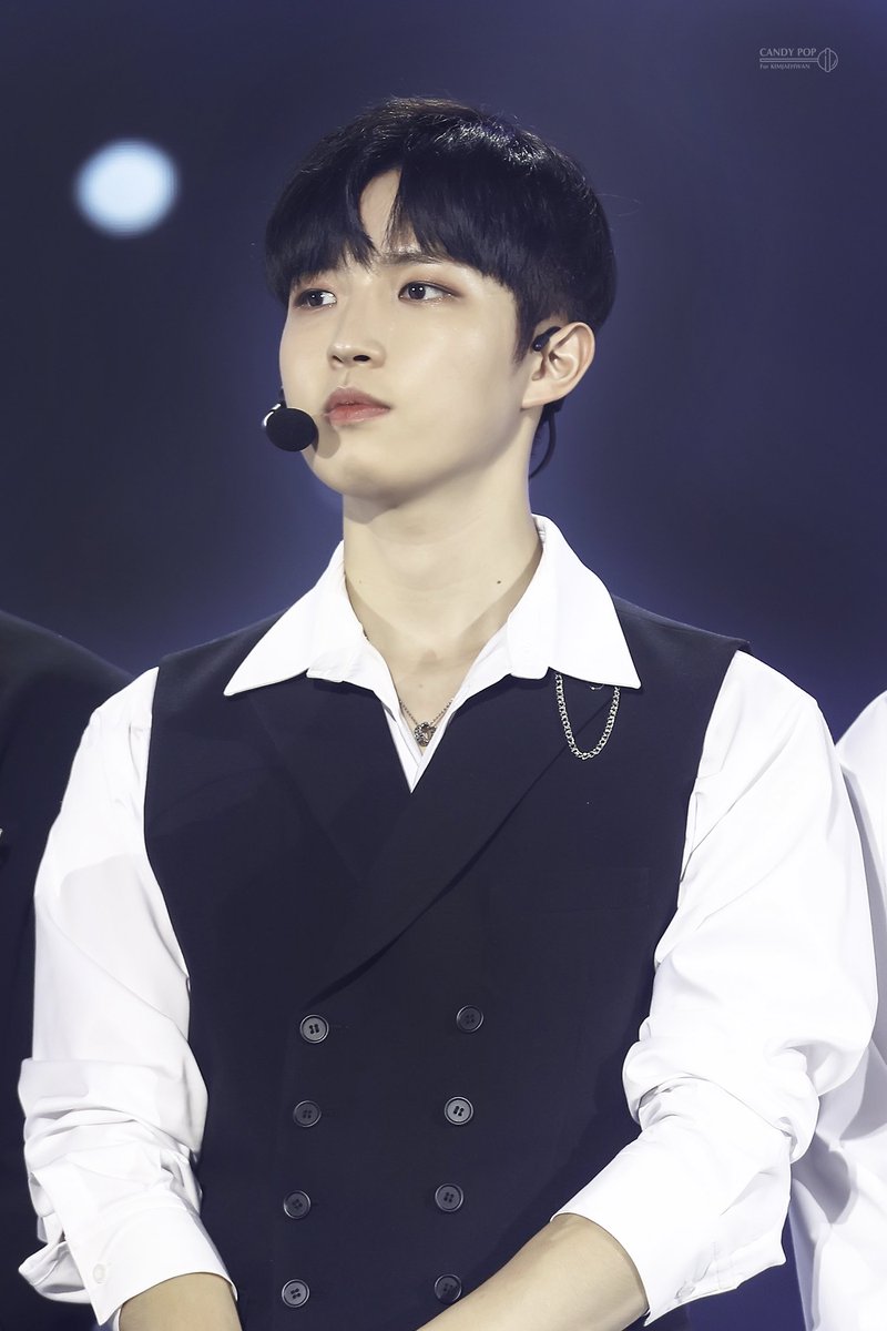 CandyPop0527's tweet photo. 루케 시쿳 스텔라이 ✨

 #김재환 #재환 #kimjaehwan #WannaOne #워너원 https://t.co/BH57J5slUG