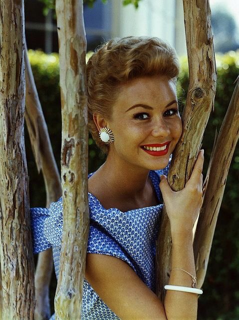 Happy birthday Mitzi Gaynor! 