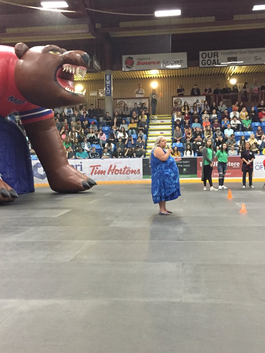 Mount Boucherie Sec. tweet media