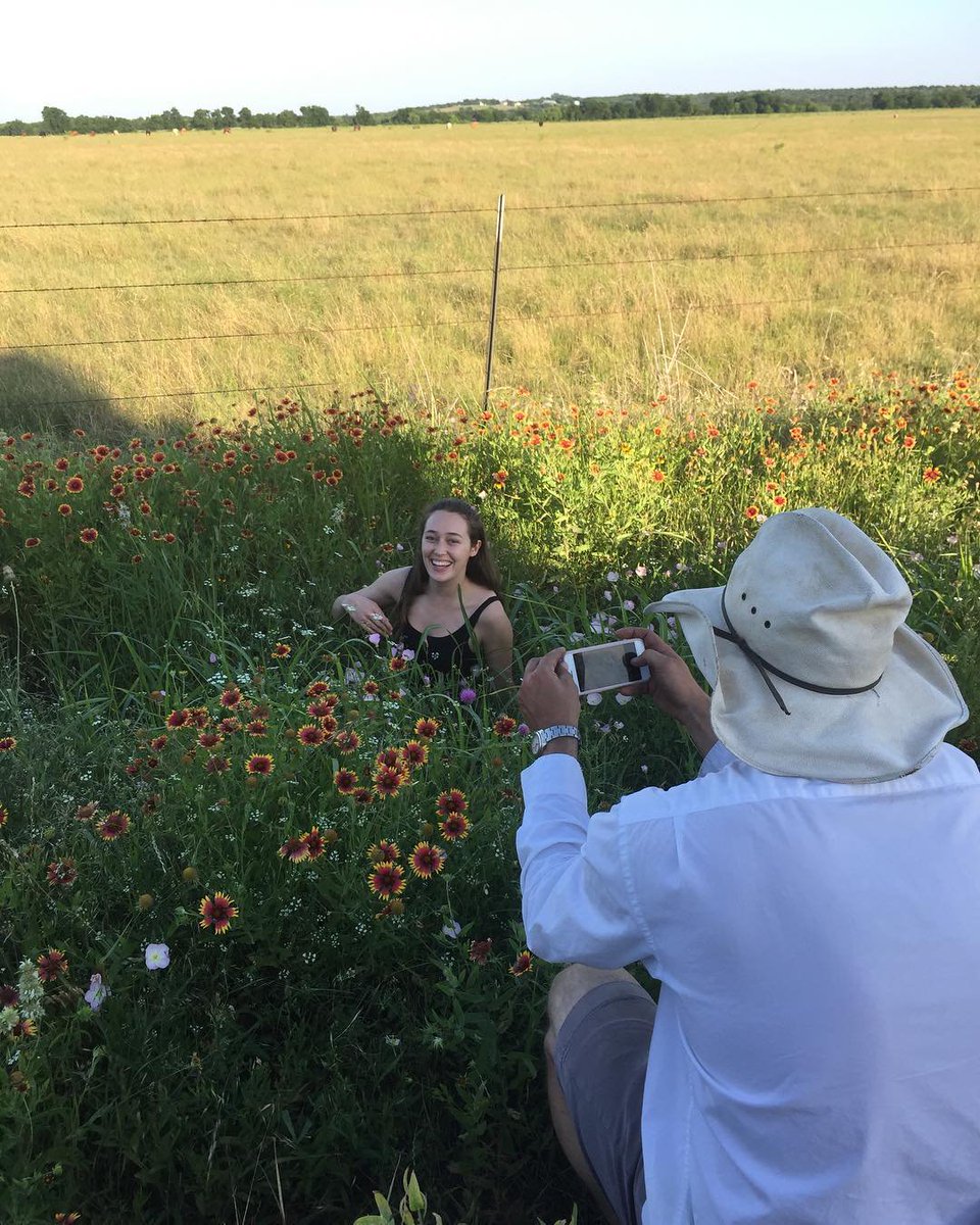 ADCclark1's tweet image. #BTS de #AlyciaDebnamCarey en la 4° temporada de #FearTWD #AliciaClark