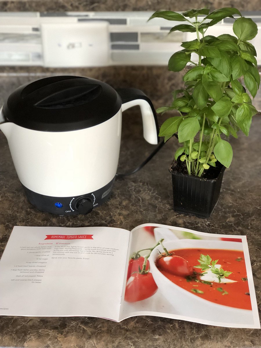 Tori Canonge On Twitter These Dorm Room Or First Apartment