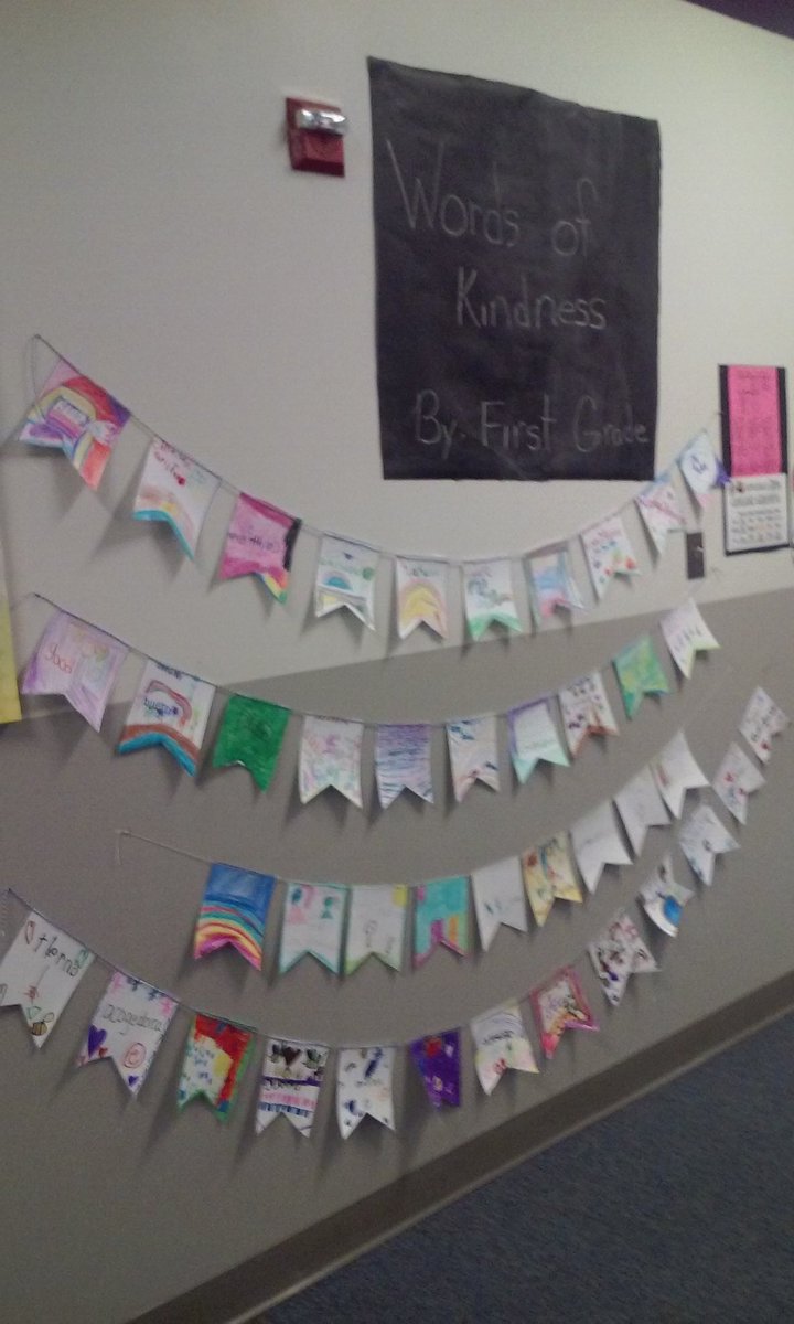 Ntgrandm16_5's tweet photo. Finch First Grade has words of Kindness! #mymisd. #Finchfirst #kindness https://t.co/wrqaKGyoHf