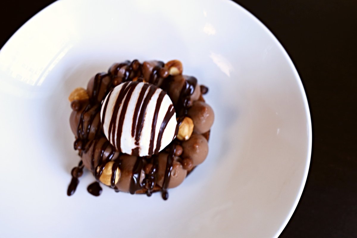 All September long, a portion of the proceeds from our Dark Chocolate Brownie will benefit @citymeals - giving back never tasted so good!