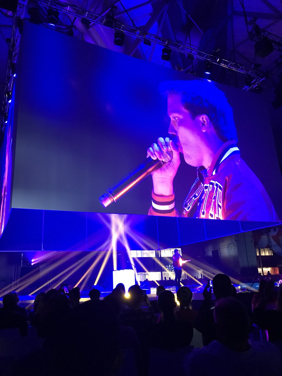 #Xerocon <a href="/Xero/">Xero</a> has kicked off for 2018. Bring on heaps of new learnings